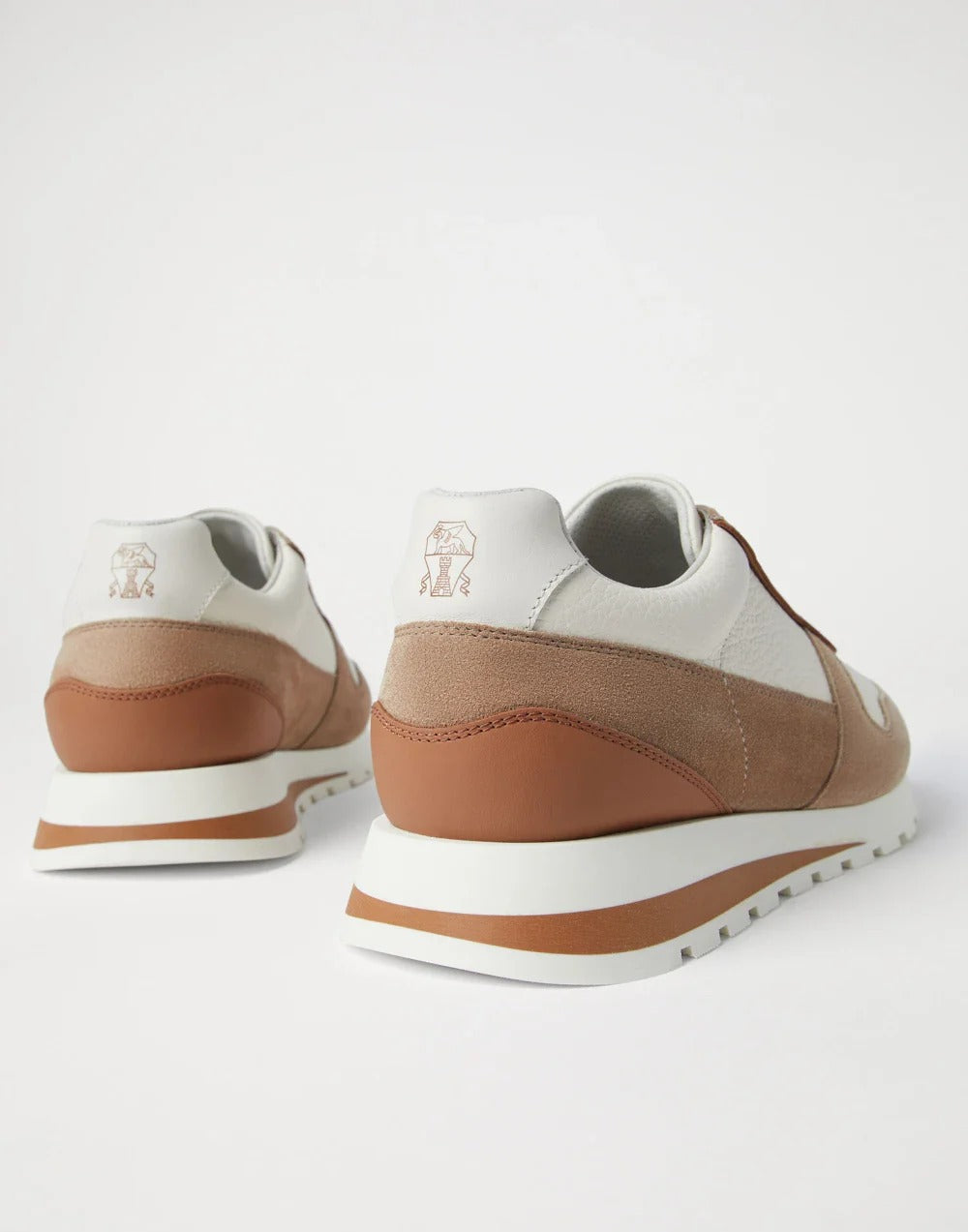 GRAINED CALFSKIN AND WASHED SUEDE RUNNERS