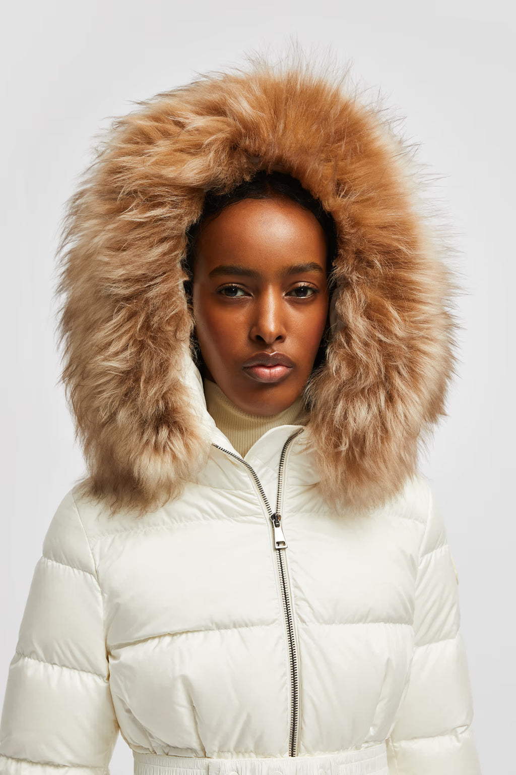 BOED HOODED SHEARLING SHORT DOWN JACKET