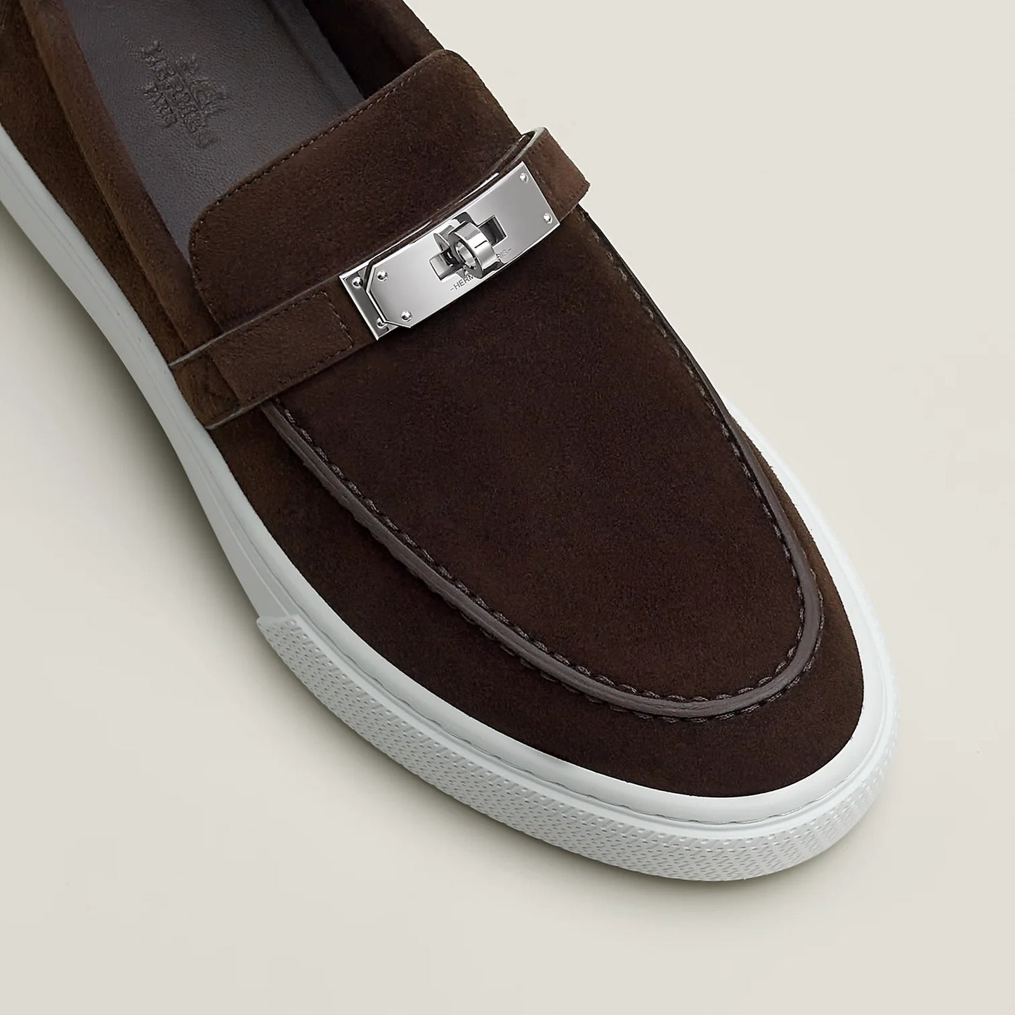 MEN GAME SLIP ON SNEAKER